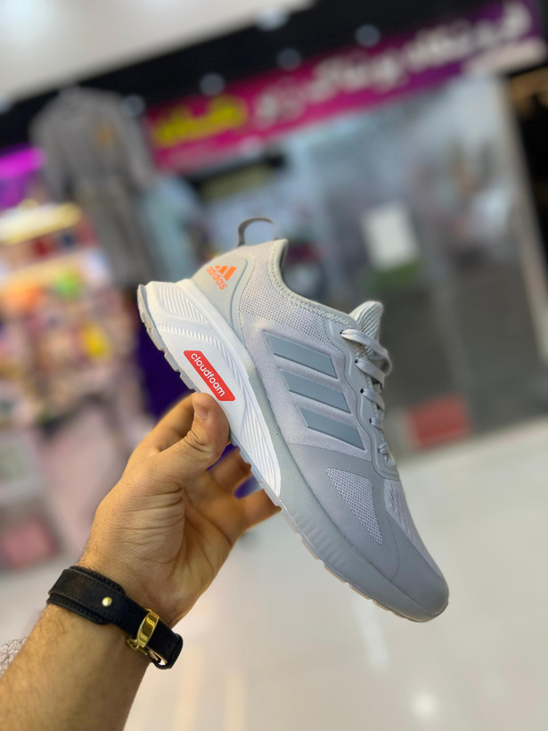 آدیداس کلودفوم