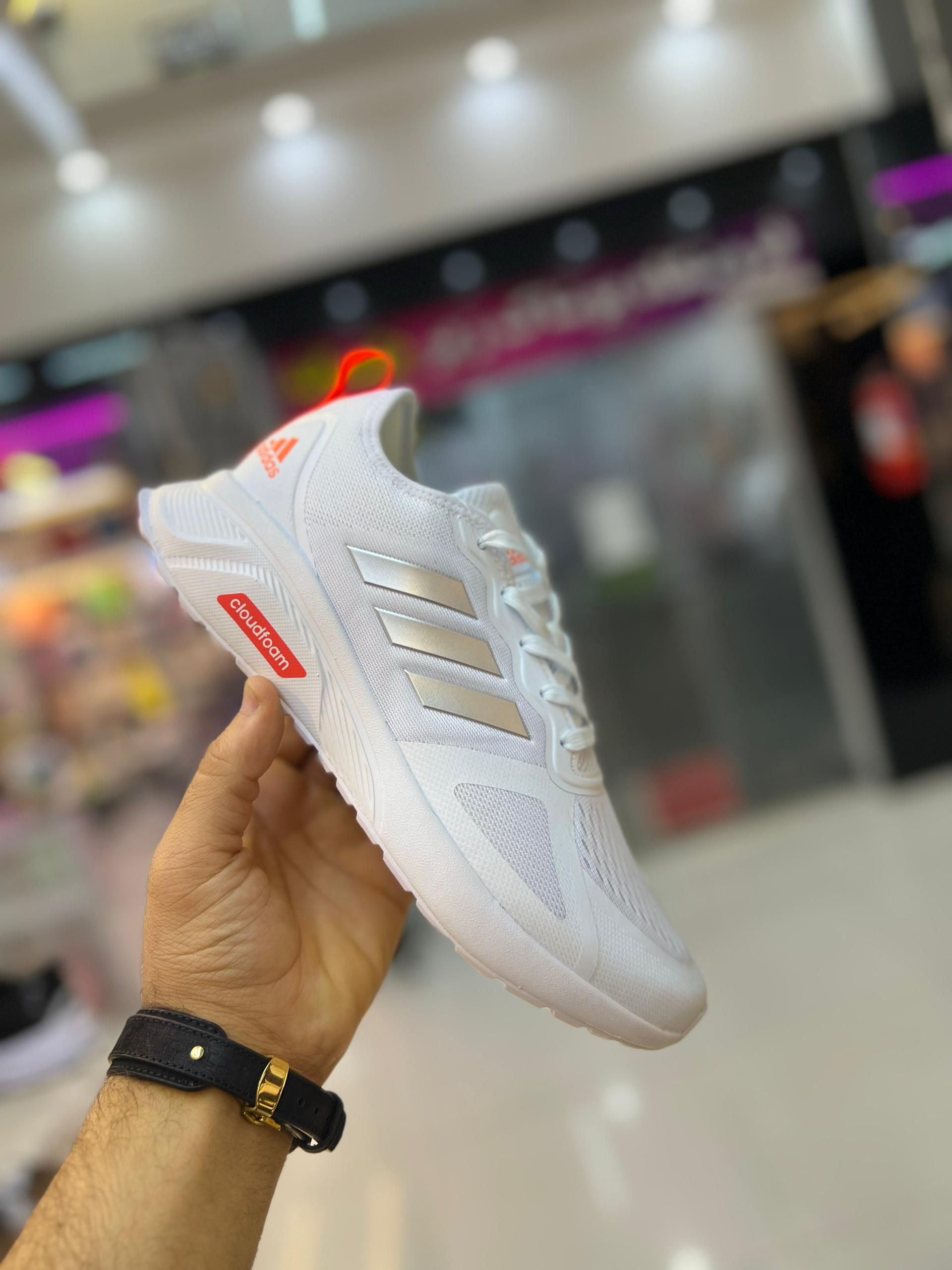 آدیداس کلودفوم