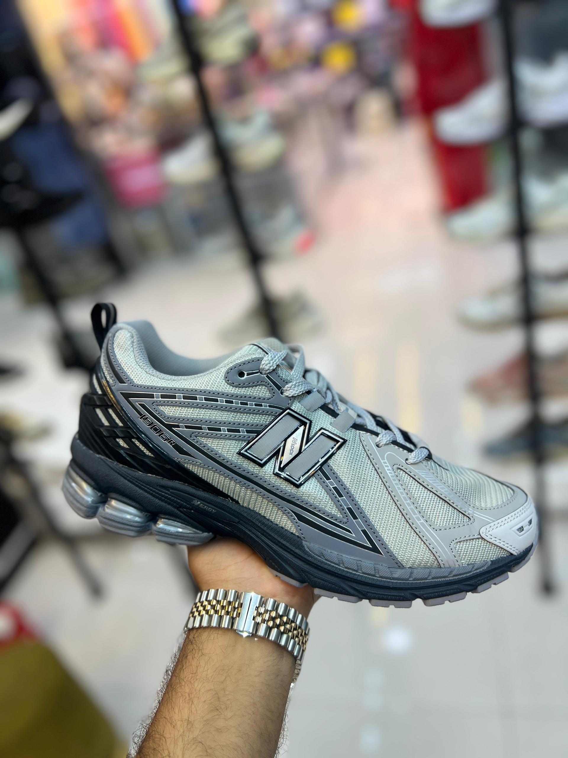 نیوبالانس ۱۹۰۶