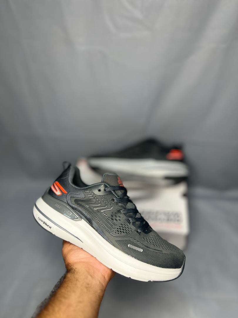 اسکیچرز مردانه مکس کوشن 2025 hyper burst