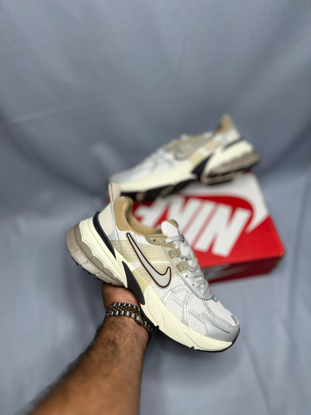 Nike v2k نایک وی تو کی