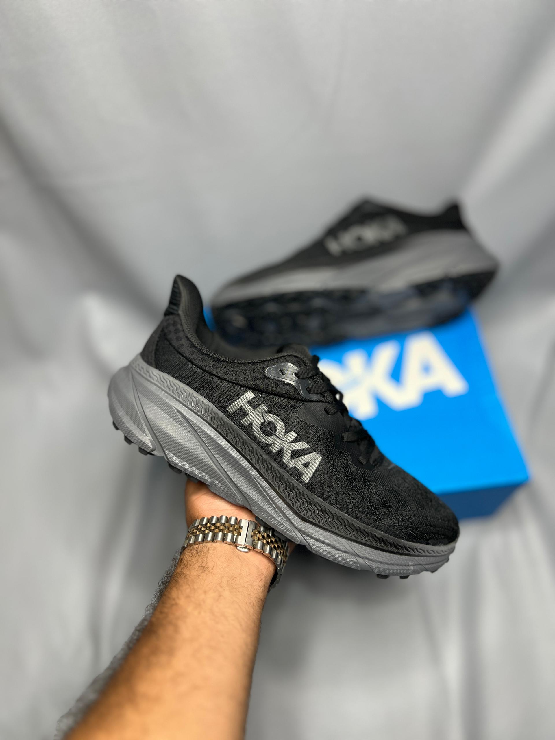 کفش هوکا چلنجر ۷