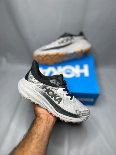 هوکا چلنجر سون