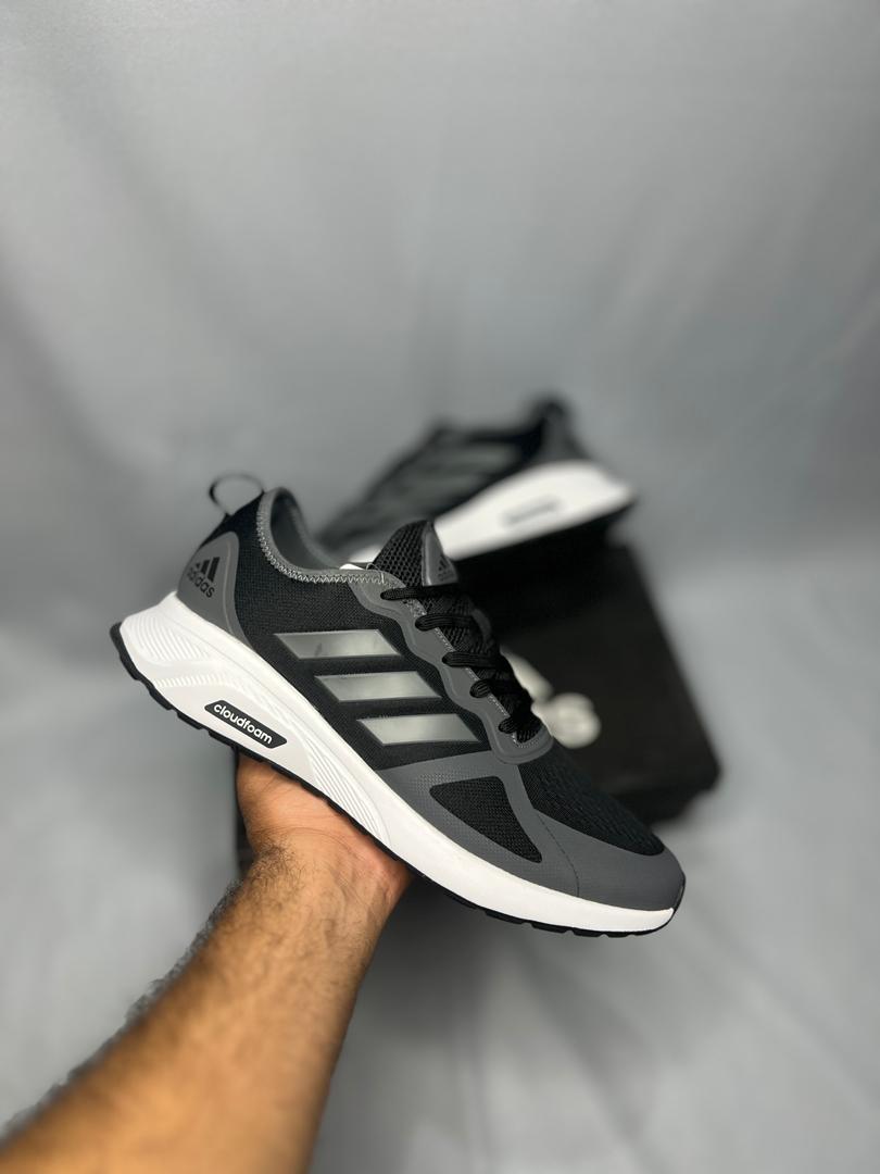 ادیداس / cluudfoam